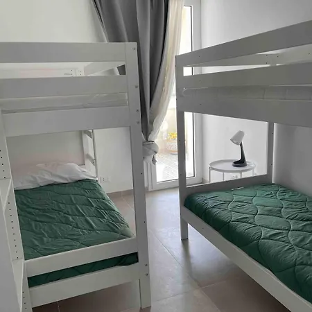 Apartment Sulla *